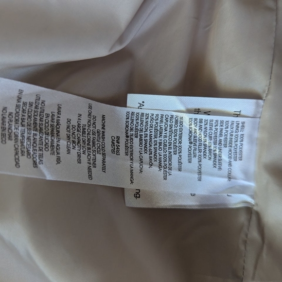 Andrew Marc Women's Beige Puffer Coat - Picture 10 of 11